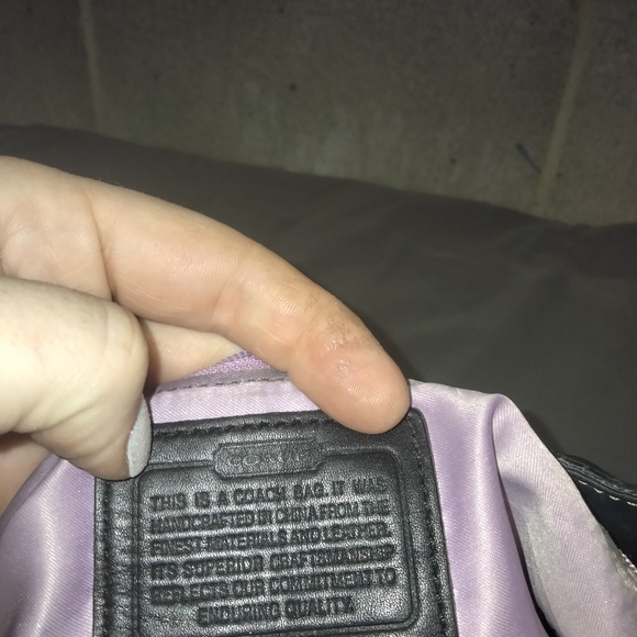 Coach purse - Picture 2 of 2